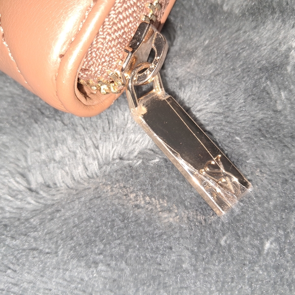 NEW! Victoria's Secret Zip Around Wallet - Picture 3 of 11